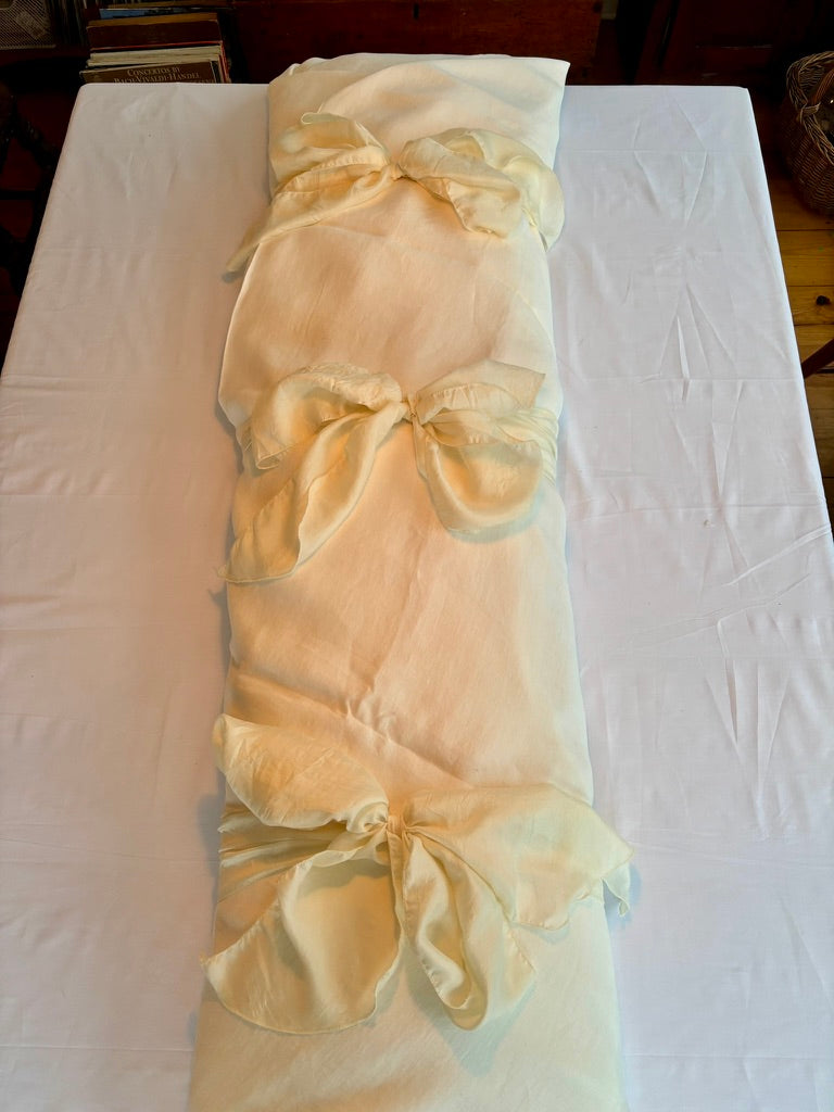 The Linen Shroud