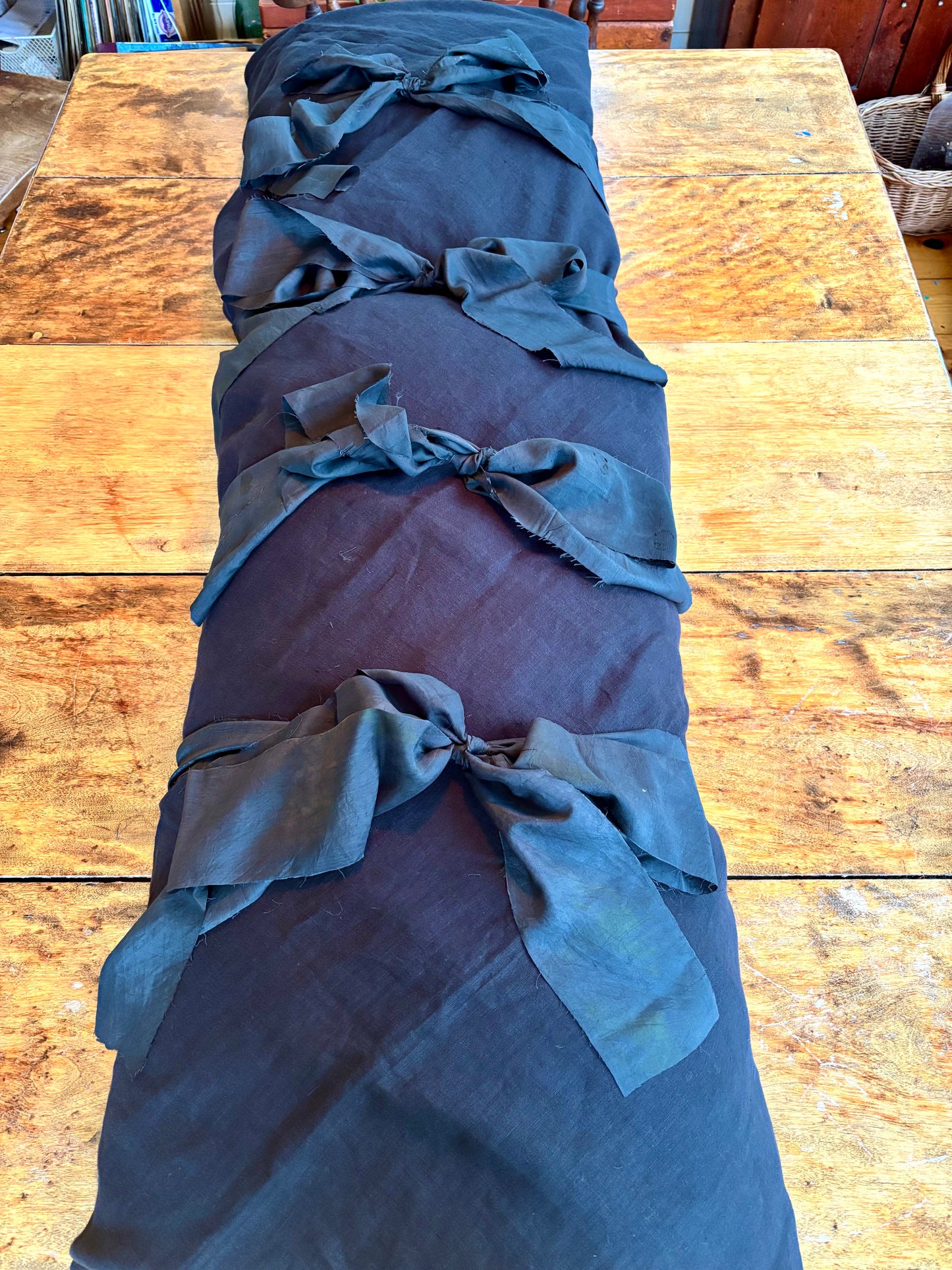 SANCTUM 100% washed linen shroud - BLACK