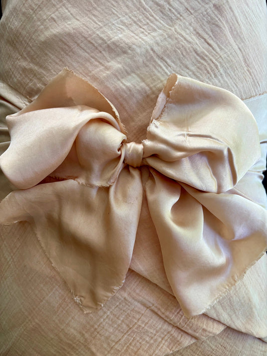 Should Burial Shrouds Be Considered "Sustainable Fashion"?
