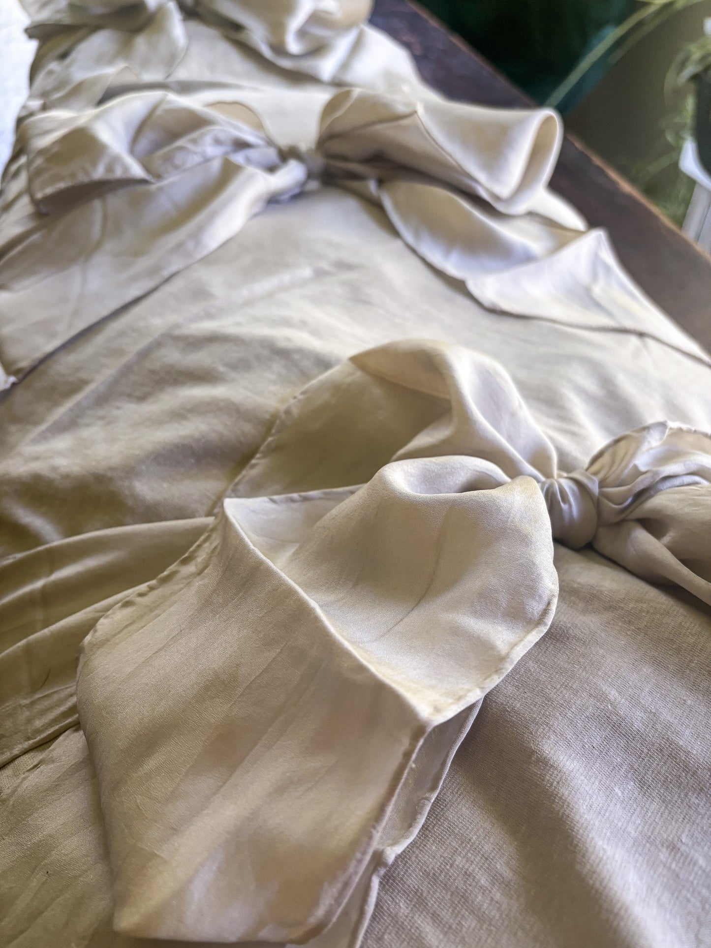 Botanica Collection – Yarrow Leaves Burial Shroud | Sanctum Shrouds