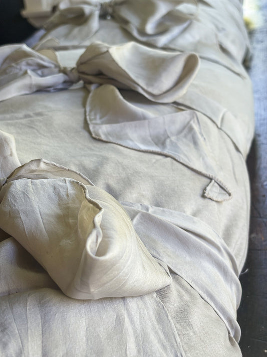 Botanica Collection – Yarrow Leaves Burial Shroud | Sanctum Shrouds
