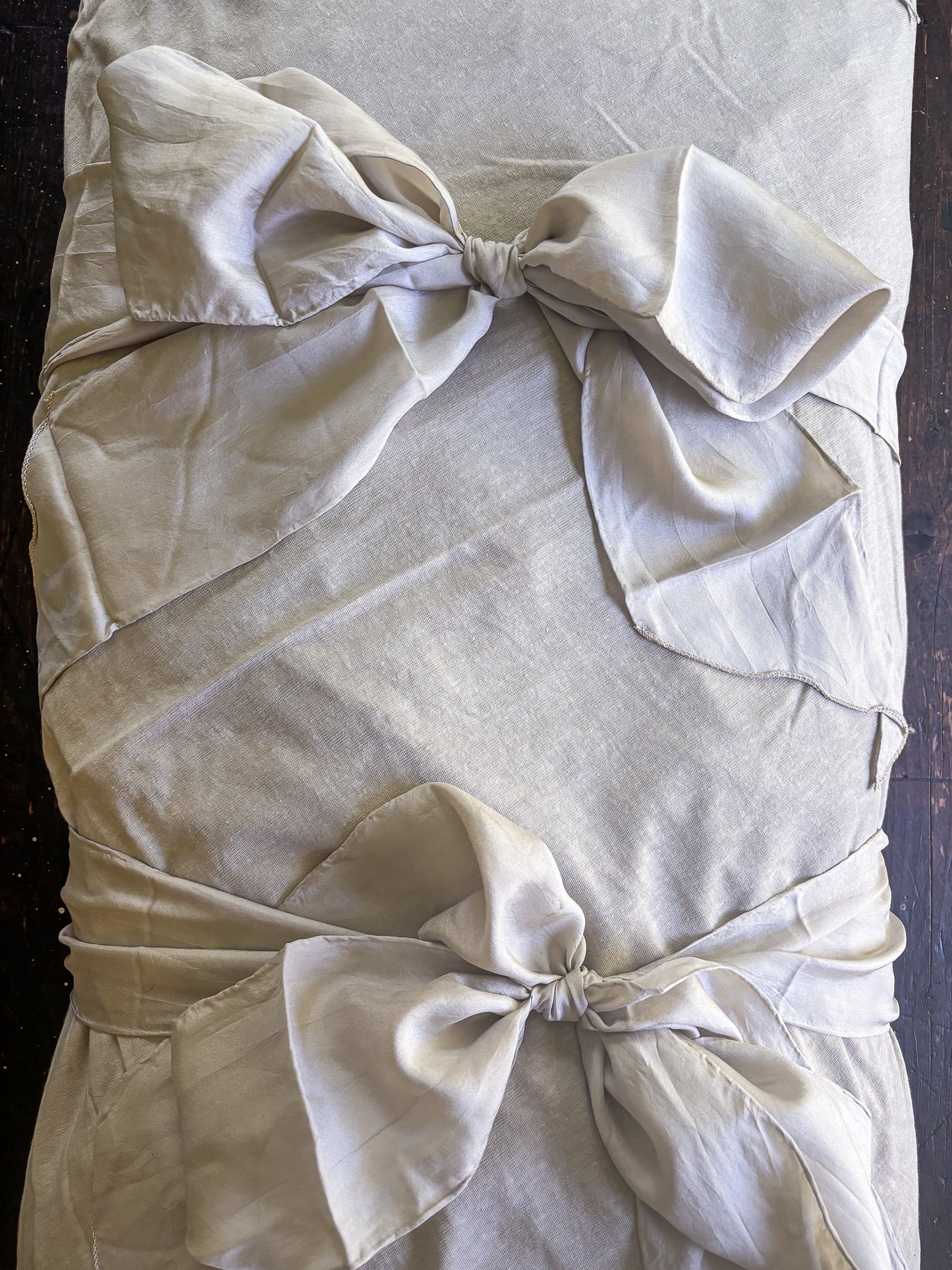 Botanica Collection – Yarrow Leaves Burial Shroud | Sanctum Shrouds